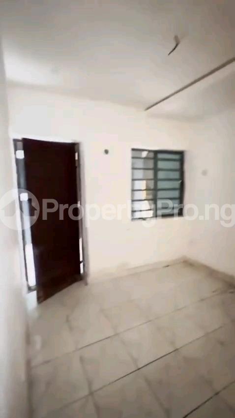 1 bedroom Flat / Apartment for rent Folagoro Shomolu Lagos