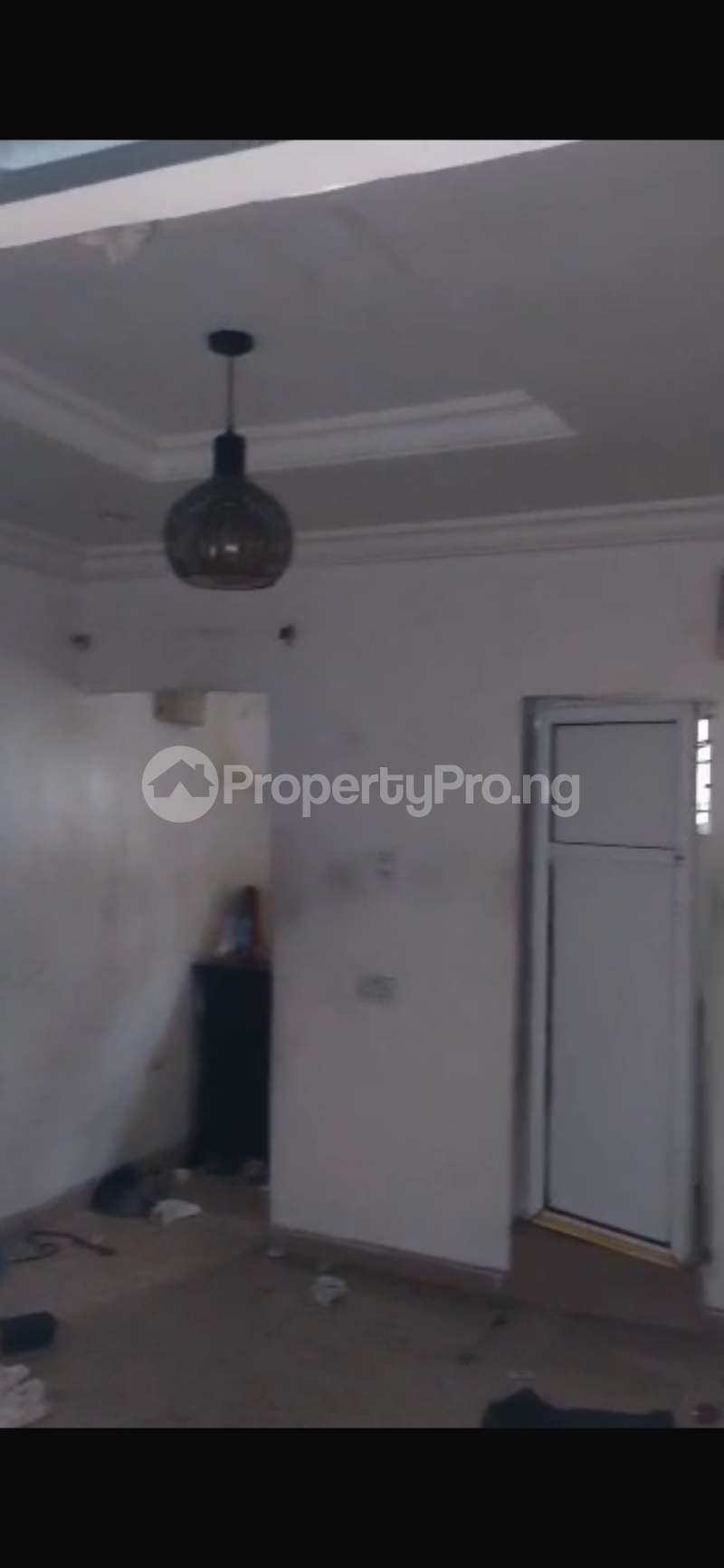 Flat / Apartment for rent Alagomeji Yaba Lagos