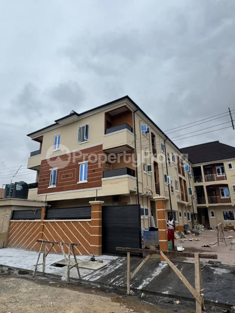 Flat / Apartment for rent Off Pedro Road, Pedro Lagos Bariga Lagos