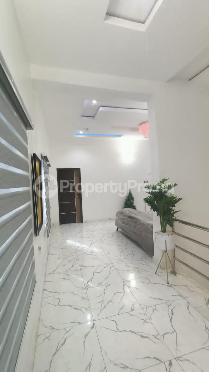 1 bedroom Flat / Apartment for rent Thomas estate Ajah Lagos