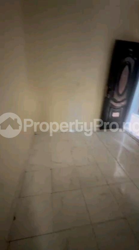 1 bedroom Flat / Apartment for rent Market Street, Shomolu Shomolu Shomolu Lagos