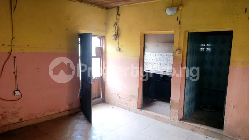 1 bedroom Flat / Apartment for rent Off Ademola Taiwo Street Ikosi-Ketu Kosofe/Ikosi Lagos