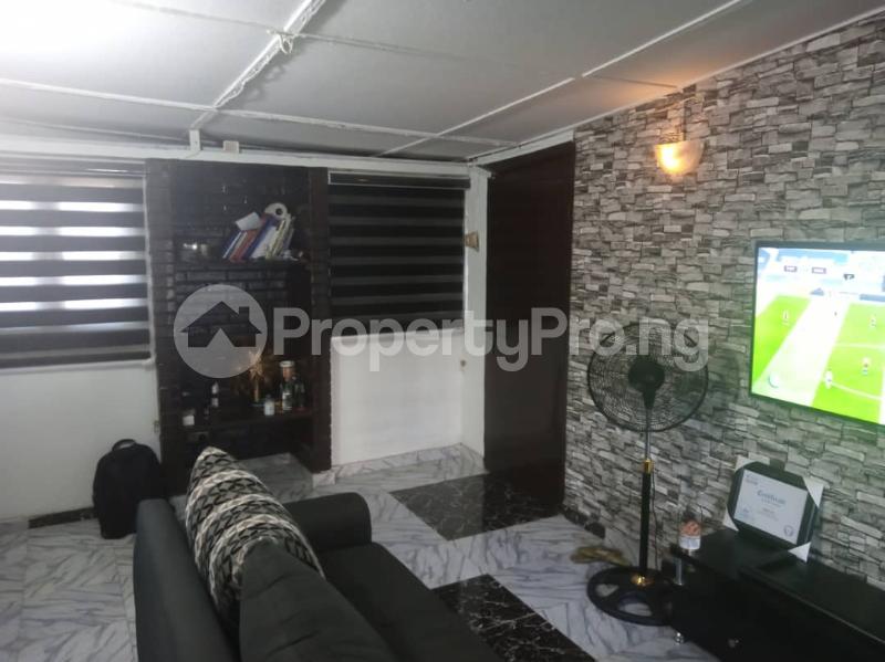 2 bedroom Flat / Apartment for rent Eric moore Surulere Lagos