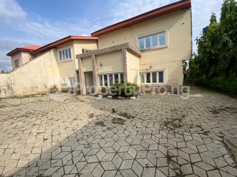 5 bedroom House for rent 1st Avenue Gwarinpa Abuja