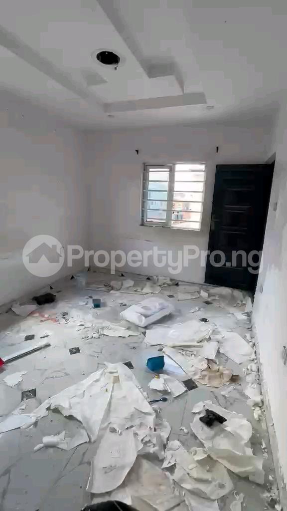 1 bedroom Flat / Apartment for rent Off Abiodun Street, Morocco Shomolu Lagos