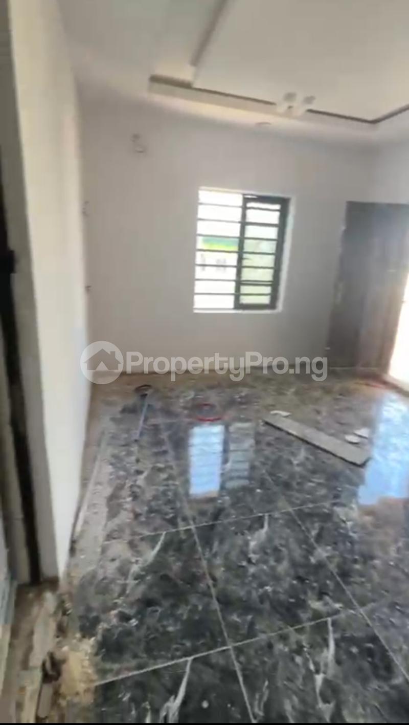 Flat / Apartment for rent Abule-Ijesha Yaba Lagos