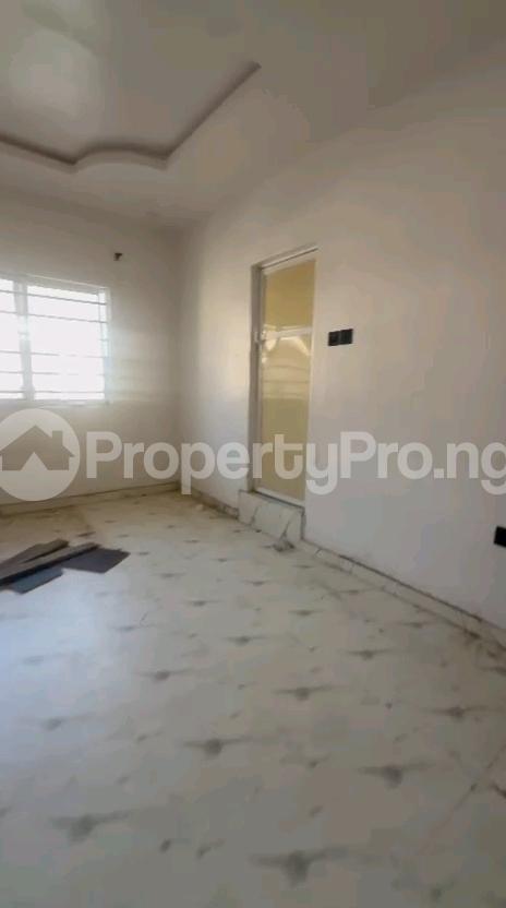 1 bedroom Flat / Apartment for rent Off Pedro Road Ladilak Gbagada Lagos