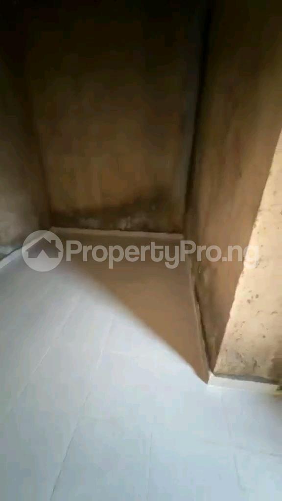 1 bedroom Flat / Apartment for rent Fadeyi Onipanu Lagos Onipanu Shomolu Lagos