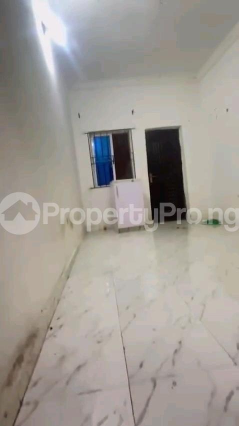 1 bedroom Flat / Apartment for rent Off Morocco Road Shomolu Lagos Shomolu Shomolu Lagos