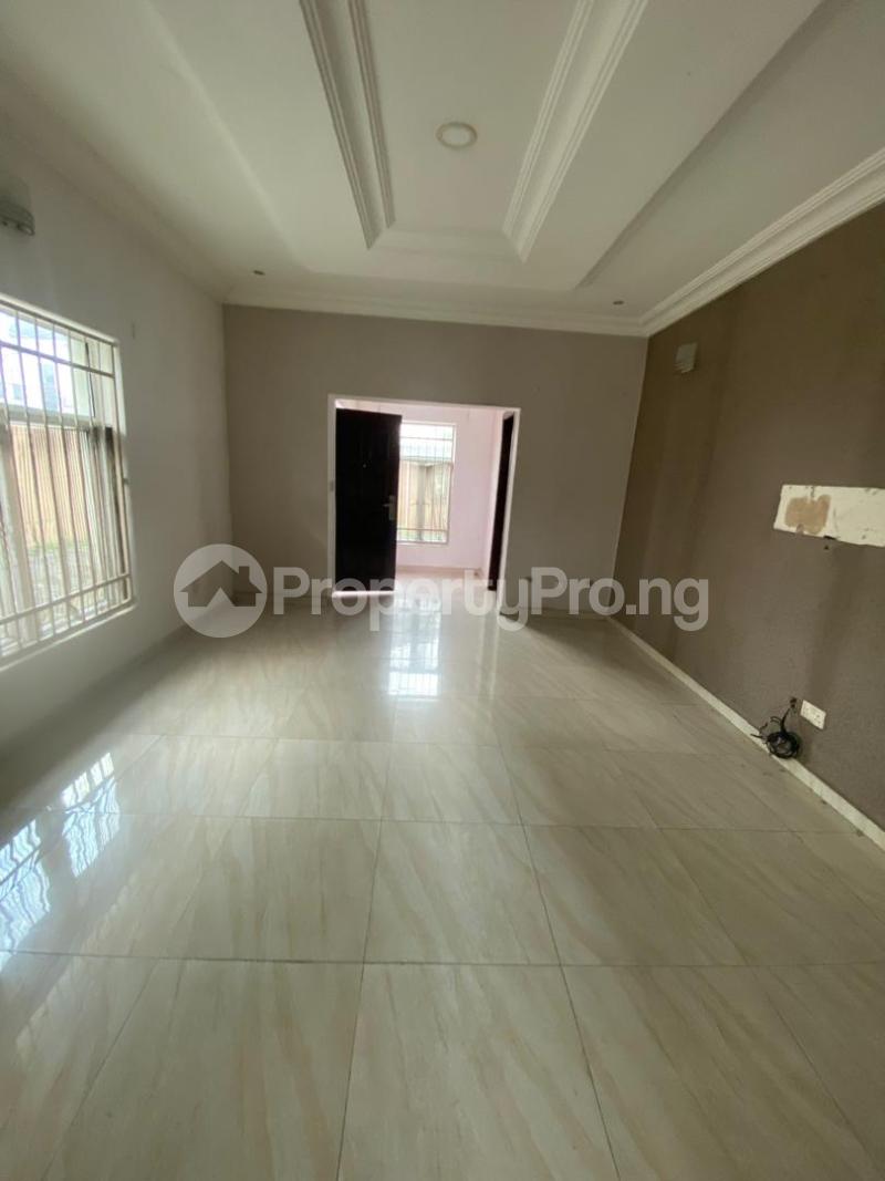 Flat / Apartment for rent  Osapa london Lekki Lagos
