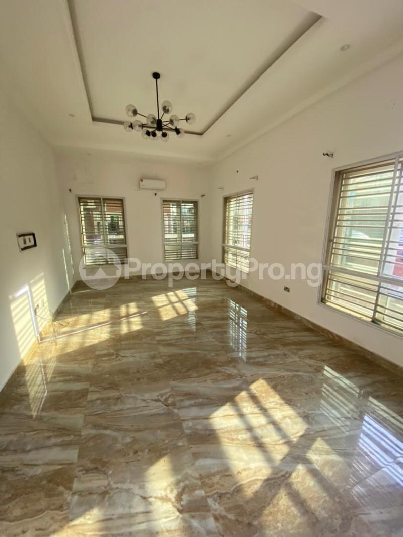 Flat / Apartment for rent Spg Ologolo Lekki Lagos