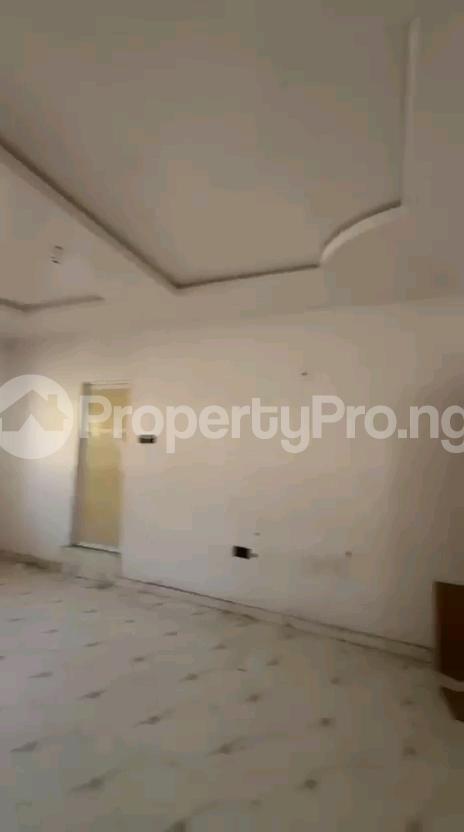 1 bedroom Flat / Apartment for rent Off Pedro Road Ladilak Shomolu Shomolu Lagos