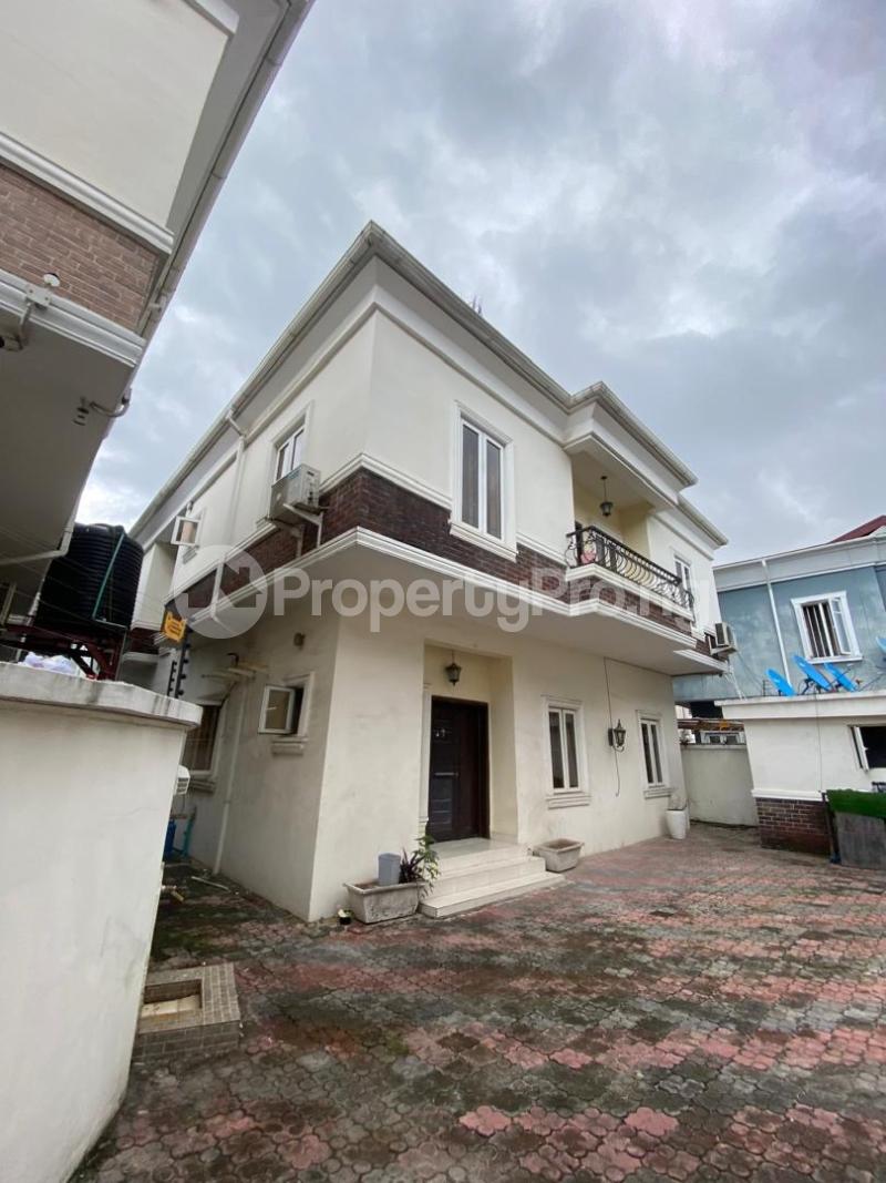 Flat / Apartment for rent Chevy View Estate chevron Lekki Lagos