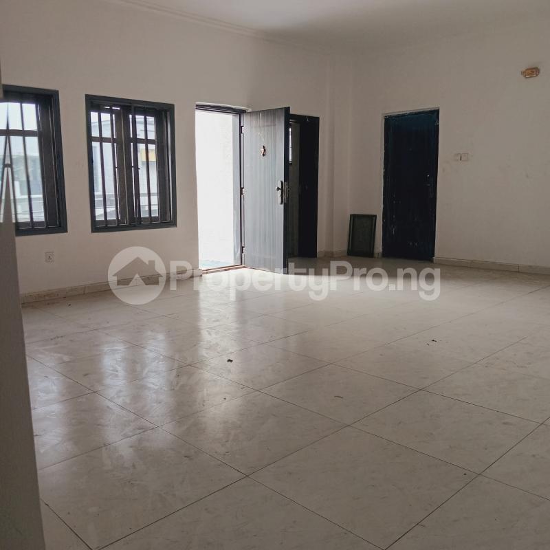 3 bedroom Flat / Apartment for rent Osapa london Lekki Lagos