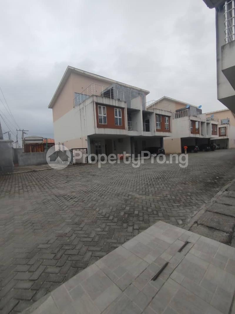 3 bedroom House for rent New Road Lekki Lagos