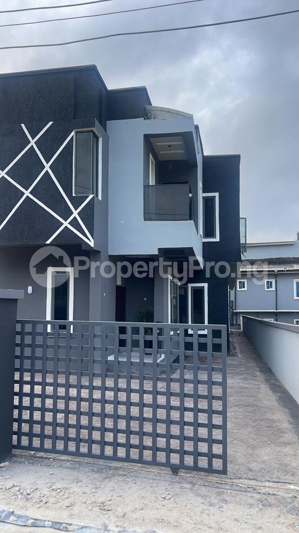 Flat / Apartment for sale In An Estate Off Iju Road Ifako Ijaiye Ifako Agege Lagos - 1