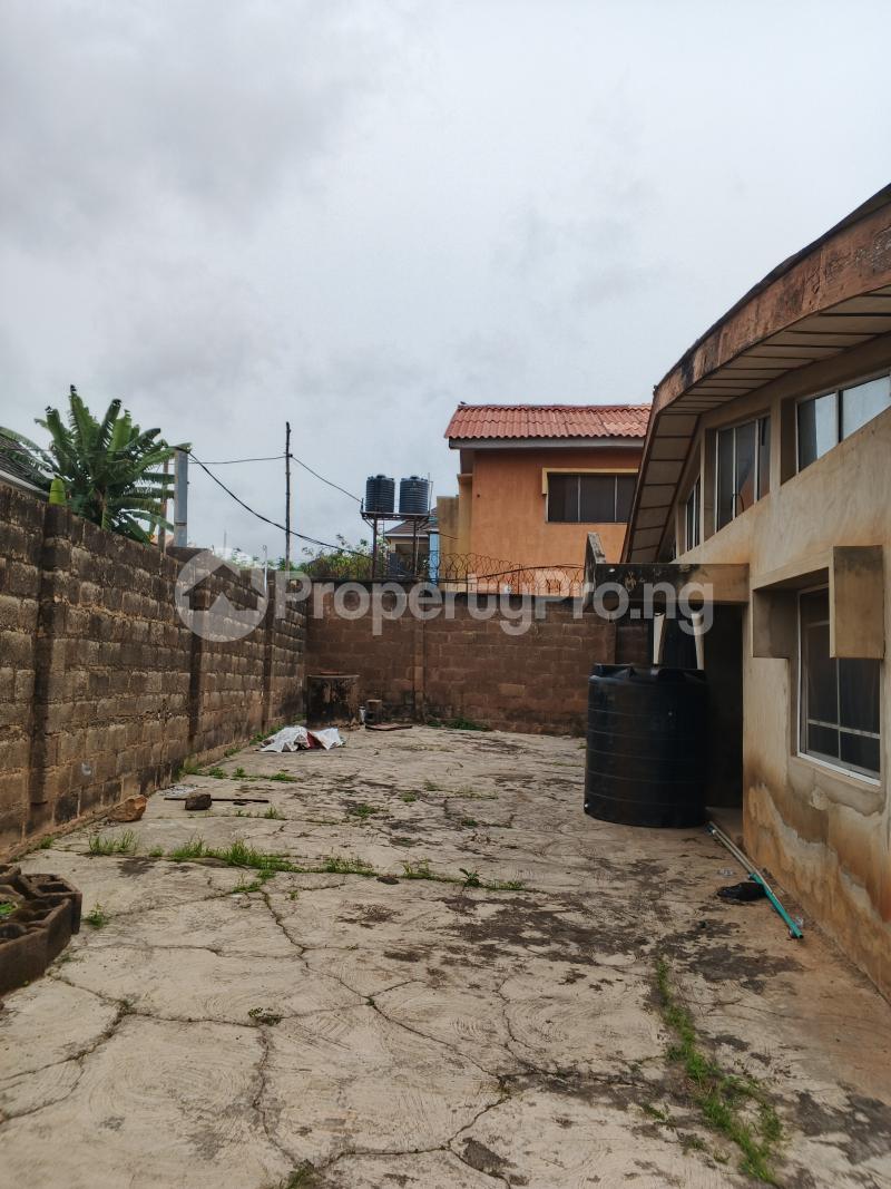 5 bedroom House for sale Before General Gas Bridge Basorun Ibadan Oyo