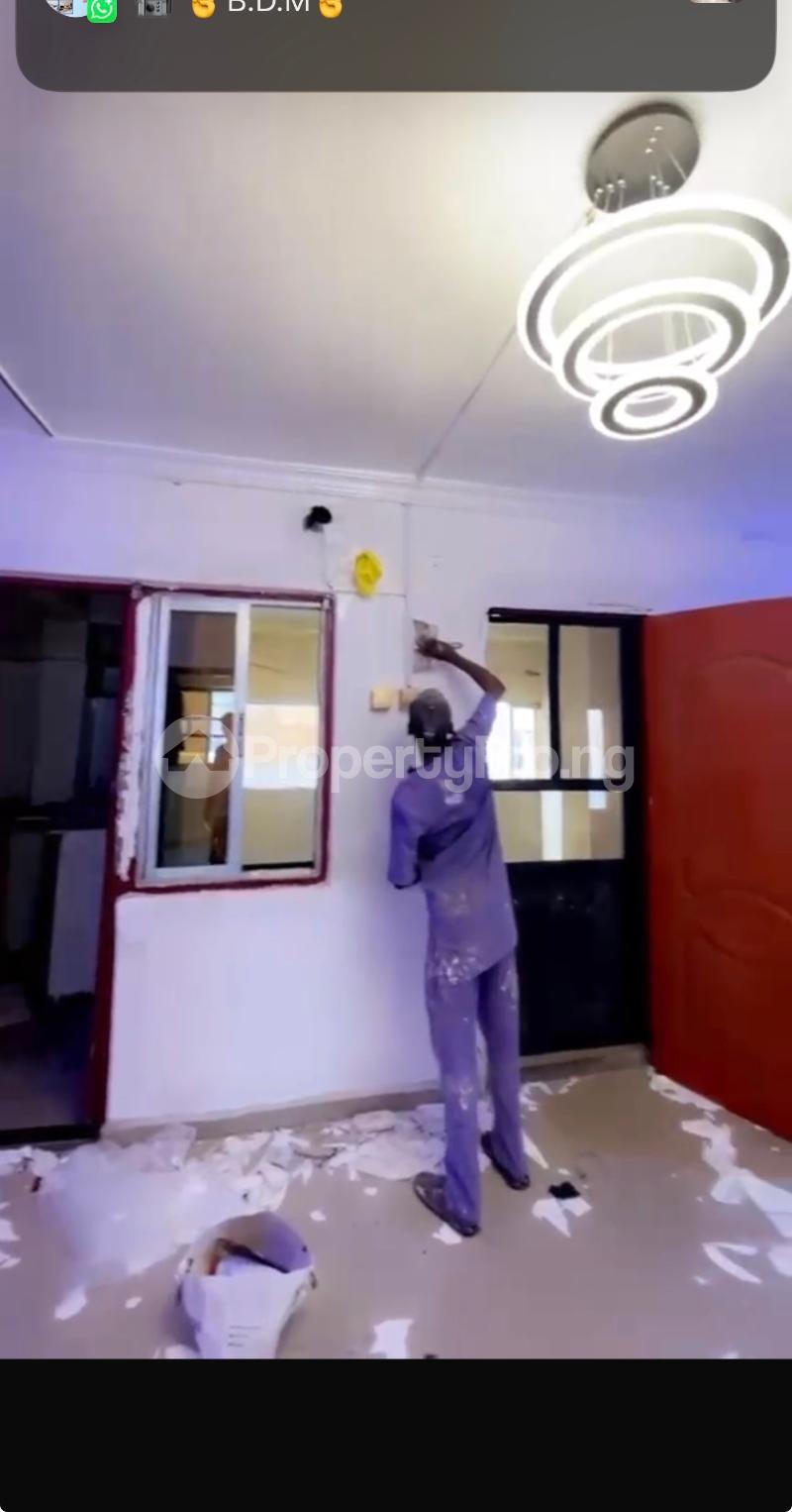 2 bedroom Flat / Apartment for rent Fola Agoro Yaba Lagos