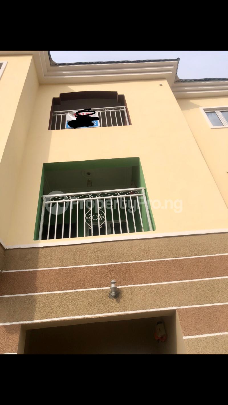2 bedroom Flat / Apartment for rent   Lugbe Abuja