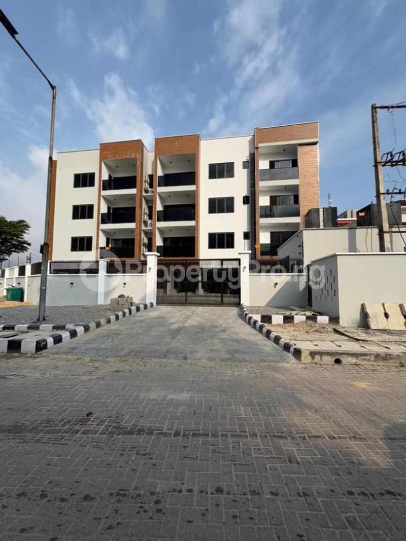 2 bedroom House for sale Lekki Phase One 1st Roundabout Lekki Lagos