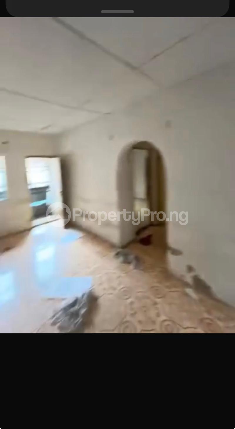 Flat / Apartment for rent Adekunle Ebute Metta Yaba Lagos