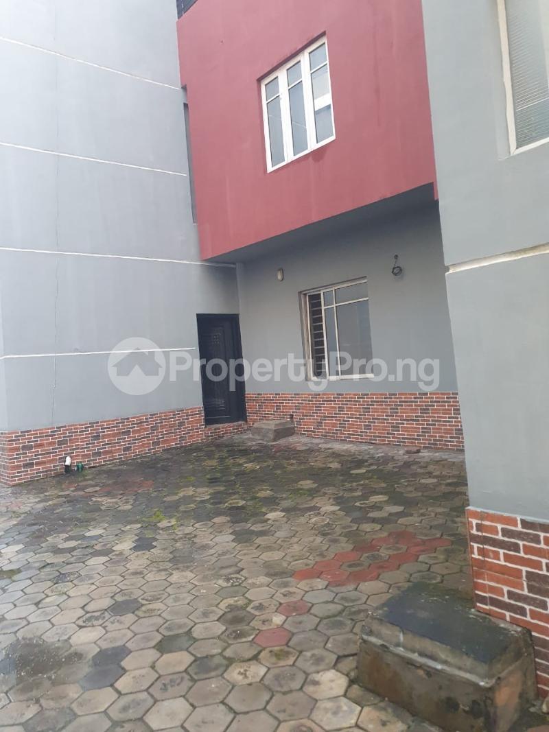 2 bedroom House for rent Lekki Right By Petrocam Lekki Phase 1 Lekki Lagos