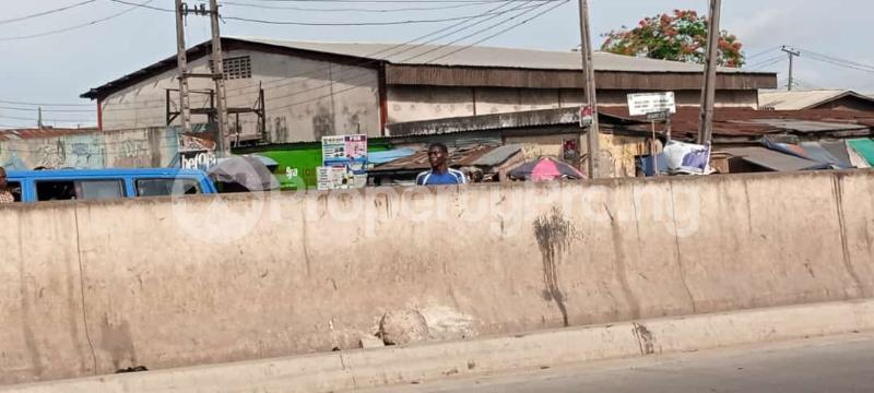 Commercial Property for sale Oshodi Apapa Express Rd. Lagos Mainland Oshodi Expressway Oshodi Lagos - 0