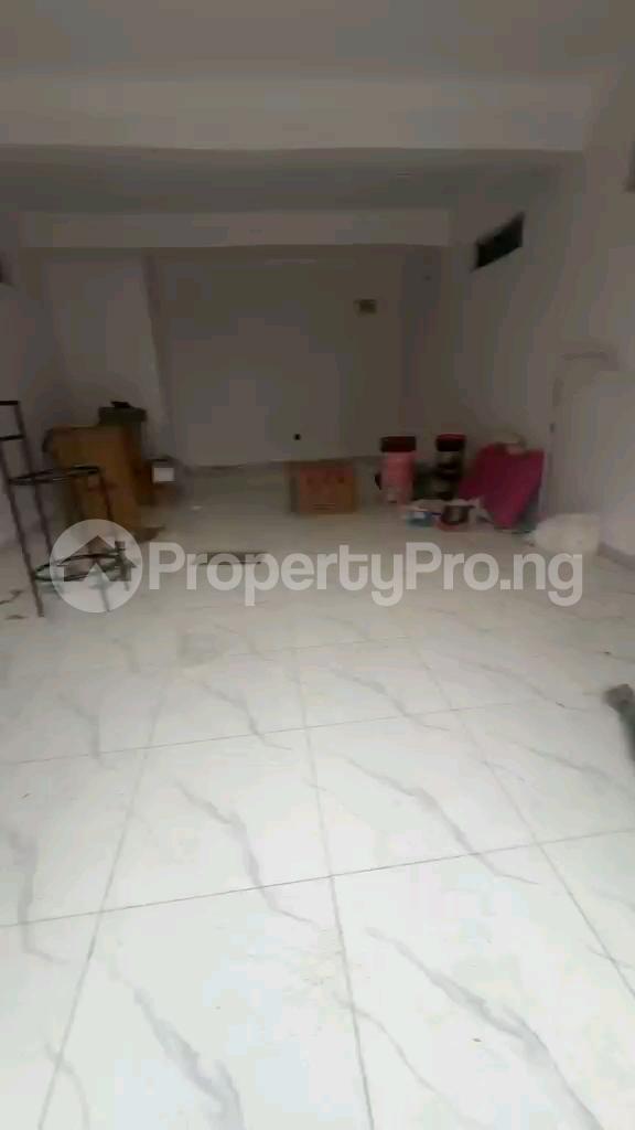 1 bedroom Flat / Apartment for rent Lawanson, Yaba Lagos
