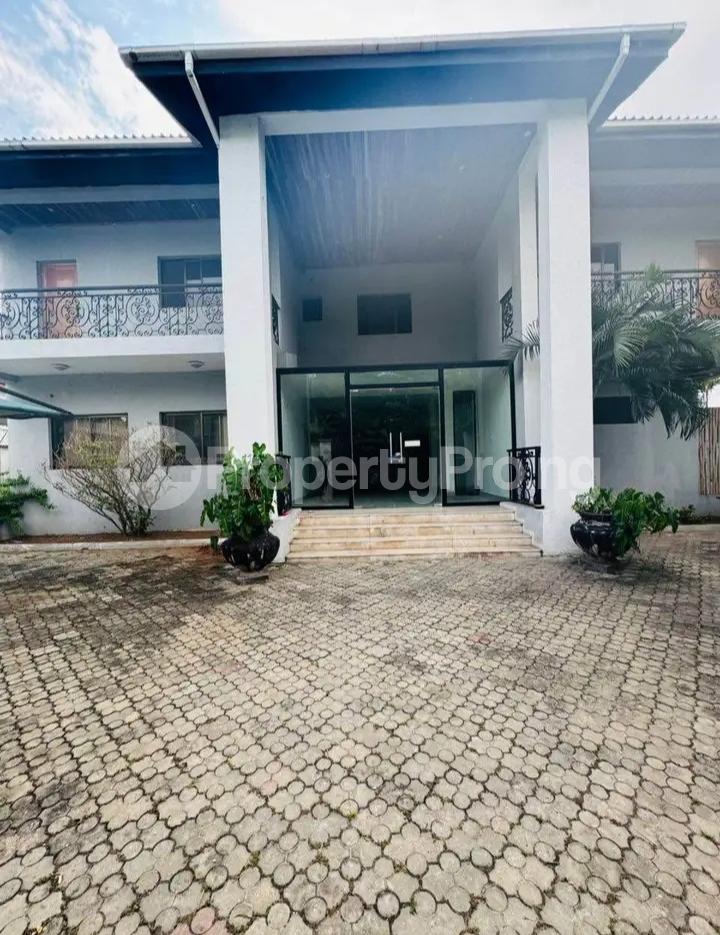 6 bedroom Commercial Property for rent Fola Osibo Road, Lekki Phase 1 Lekki Lagos