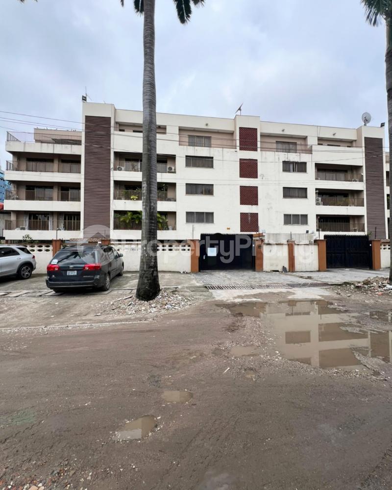 3 bedroom Flat / Apartment for rent Victoria Island Lagos