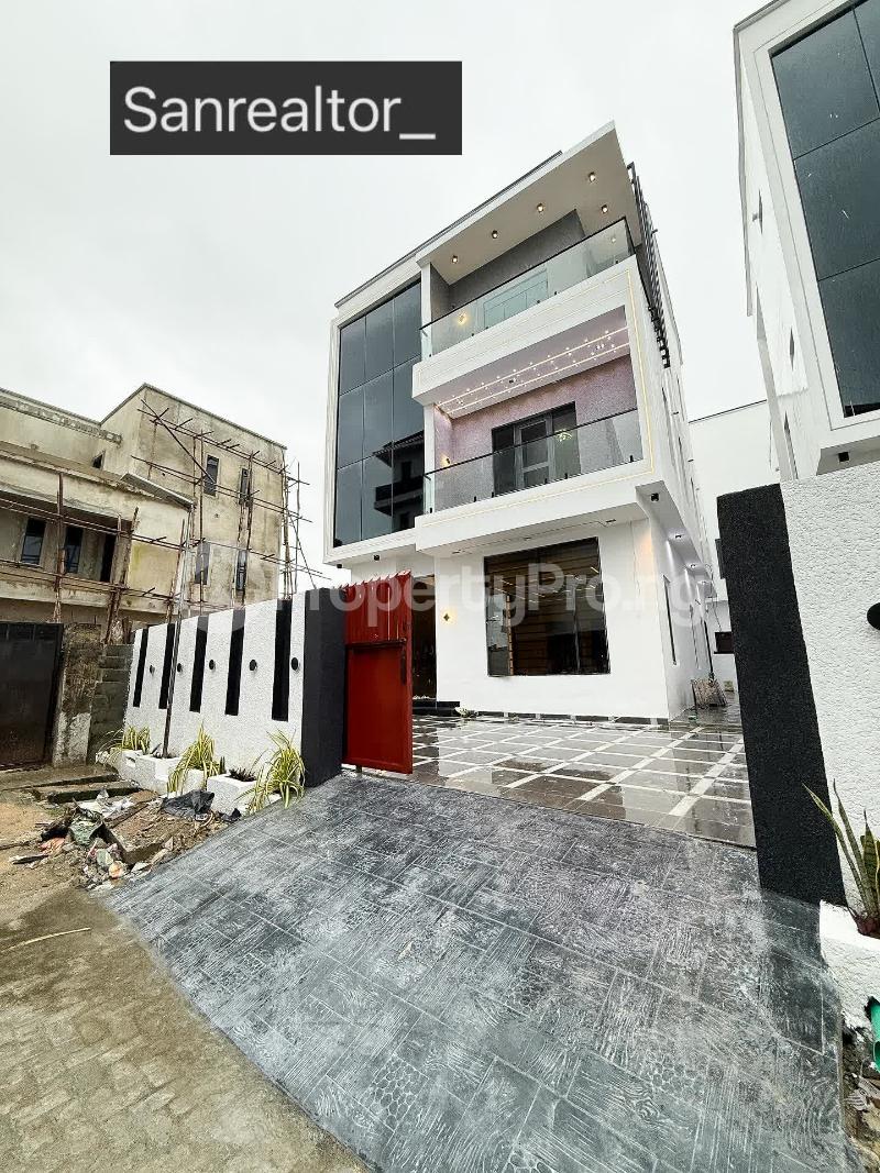 5 bedroom House for sale Ologolo Lekki Lagos