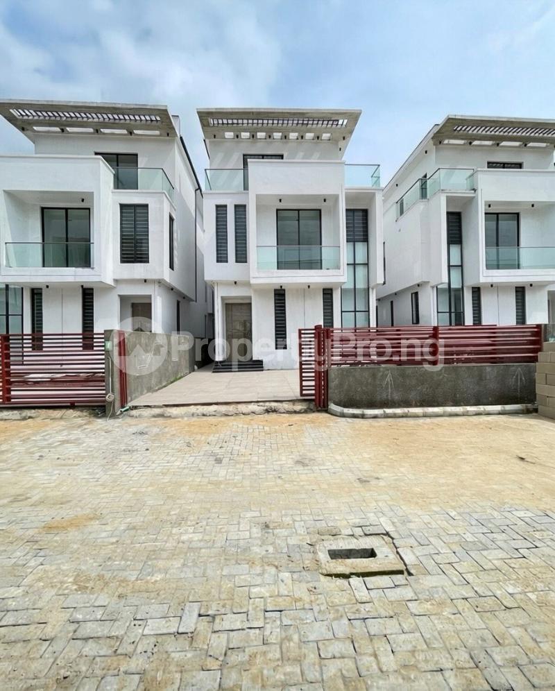 5 bedroom House for sale Chevron Lekki Lagos
