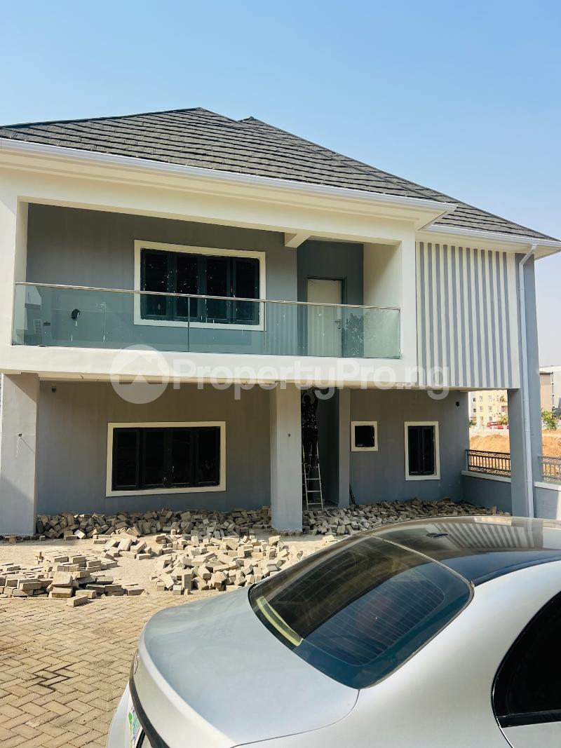 6 bedroom House for rent Wuye Abuja