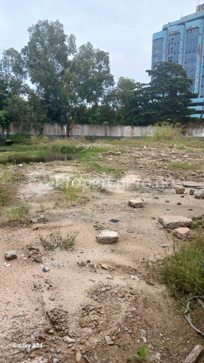 Commercial Property for rent Victoria Island Lagos