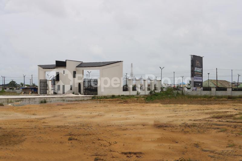 Land for sale Capital Garden, The Makarious, The Capital Loft, Amen Estate Phase 1,coscharis Group, Pan Atlantic University. Eleko Junction Ibeju-Lekki Lagos