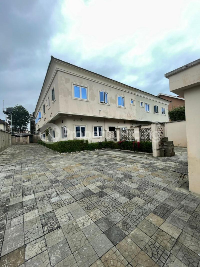 3 bedroom House for rent Behind Pinnacle Lekki Right Lekki Phase 1 Lekki Lagos