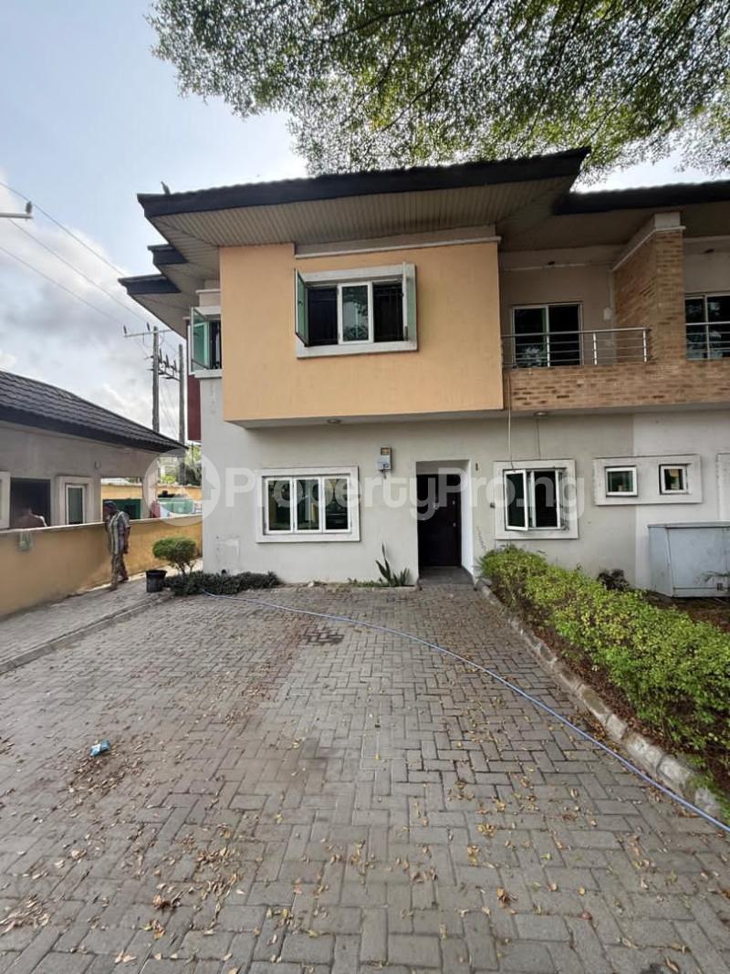 4 bedroom House for rent Platinum Way Lekki Lagos