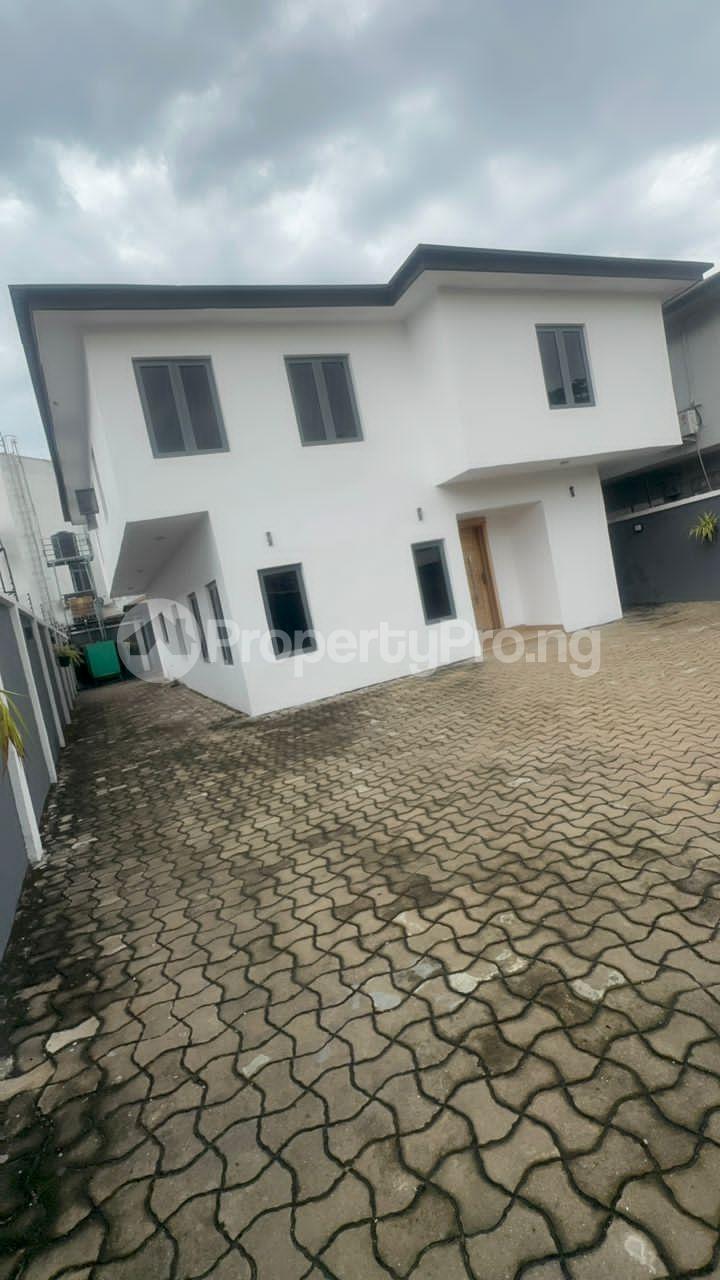 5 bedroom Commercial Property for rent Lekki Phase 1 Lekki Lagos
