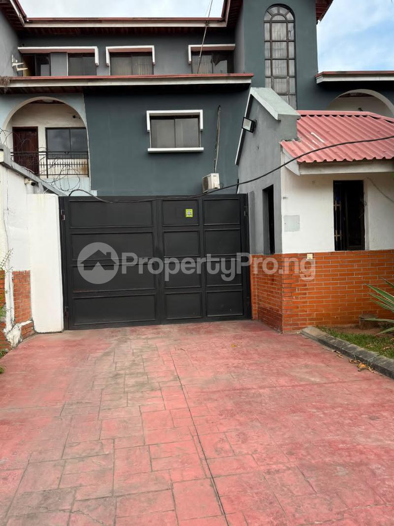 6 bedroom Commercial Property for rent Parkview Estate Ikoyi Lagos