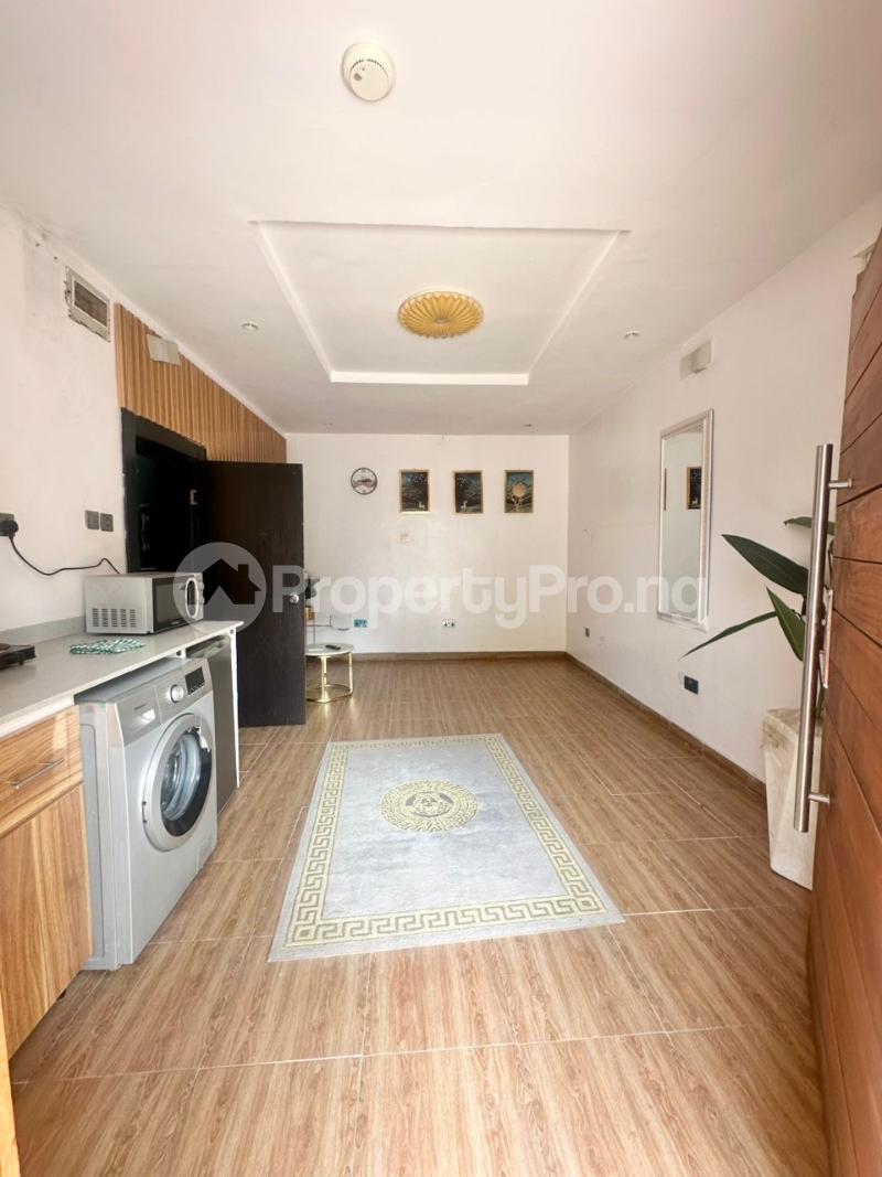 1 bedroom Flat / Apartment for rent Osapa london Lekki Lagos