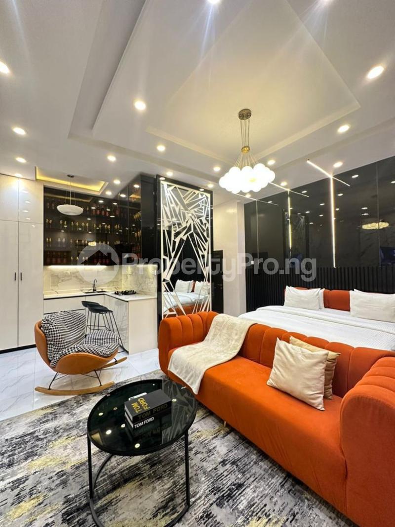 Flat / Apartment for shortlet chevron Lekki Lagos