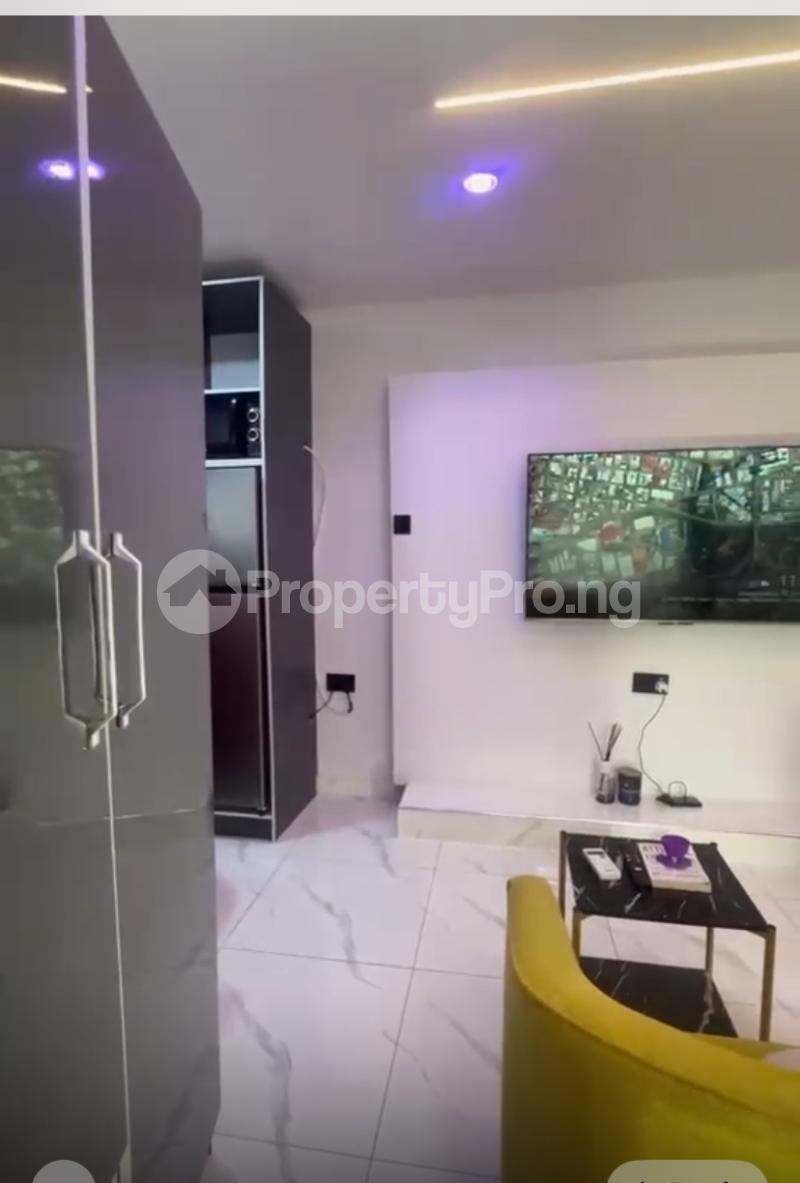 1 bedroom Flat / Apartment for shortlet Ajao Estate Airport Road(Ikeja) Ikeja Lagos