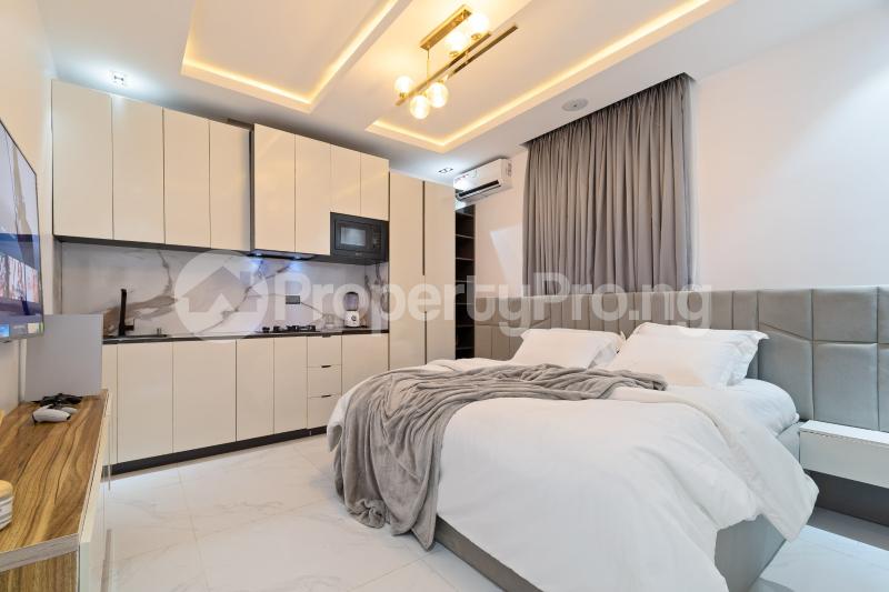 1 bedroom Flat / Apartment for shortlet chevron Lekki Lagos