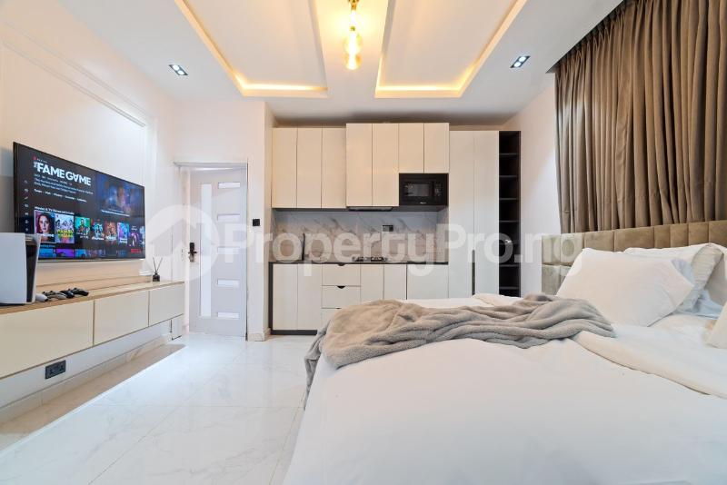 Flat / Apartment for shortlet Chevron Lekki Lagos