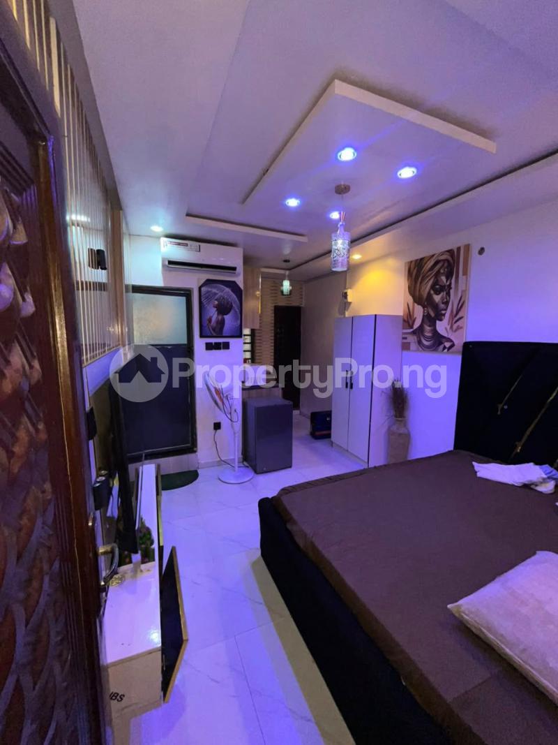 Flat / Apartment for shortlet Abule-Oja Yaba Lagos