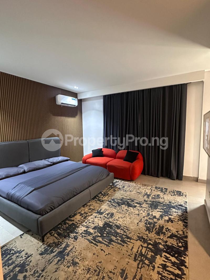 1 bedroom Flat / Apartment for shortlet Onike Yaba Lagos