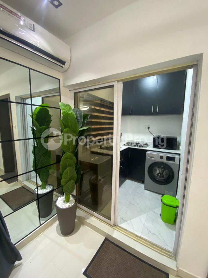 1 bedroom Flat / Apartment for shortlet  Lekki Phase 1 Lekki Lagos