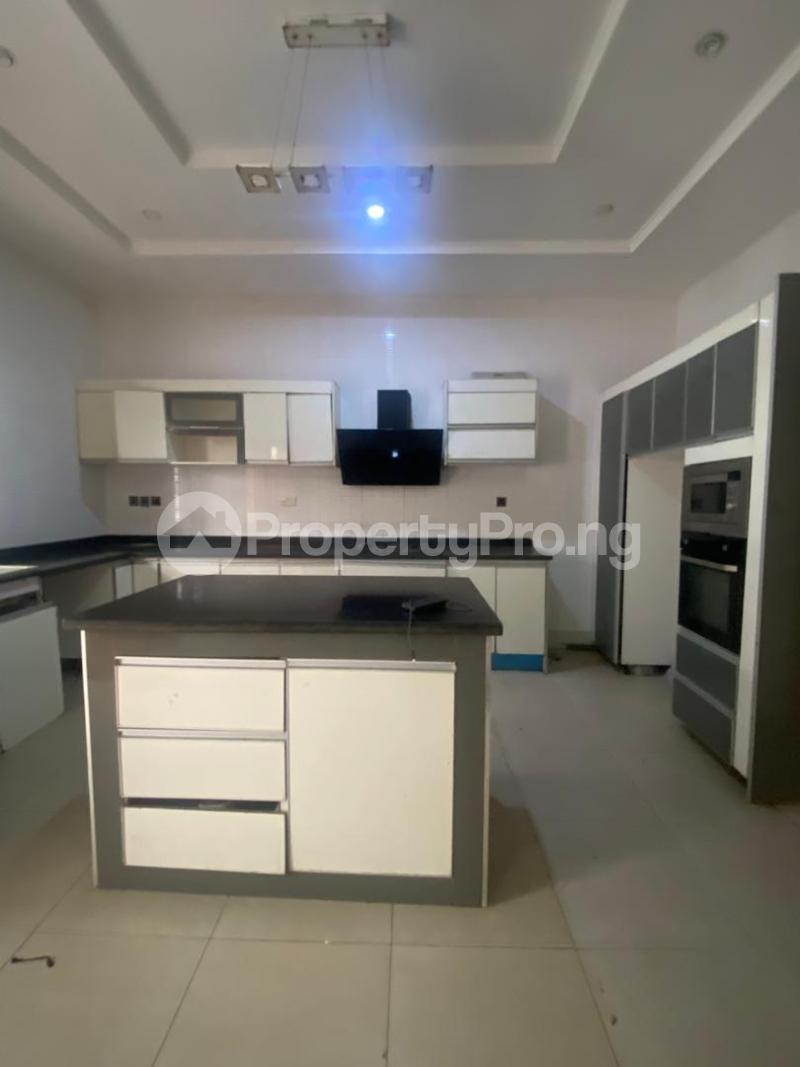 Flat / Apartment for rent Osapa london Lekki Lagos