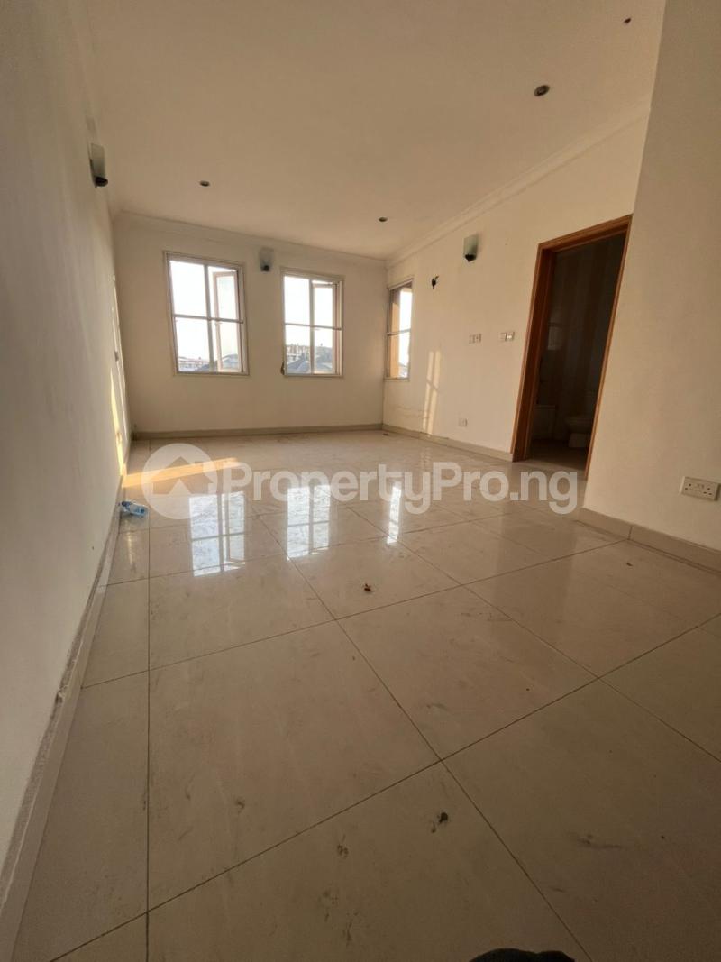 1 bedroom Flat / Apartment for rent Off Gbanbala Street Ikate Lekki Lagos