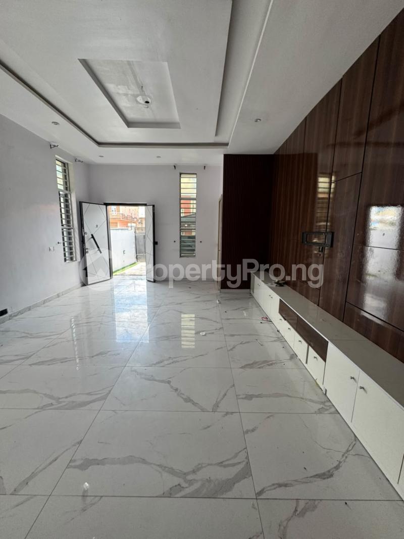 1 bedroom Flat / Apartment for rent Estate Ikota Lekki Lagos